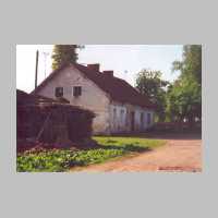 008-1003 Eines der letzten noch erhaltenen Haeuser in Buergersdorf. (Aufnahme Helmut Orbeck im Mai 2002).jpg